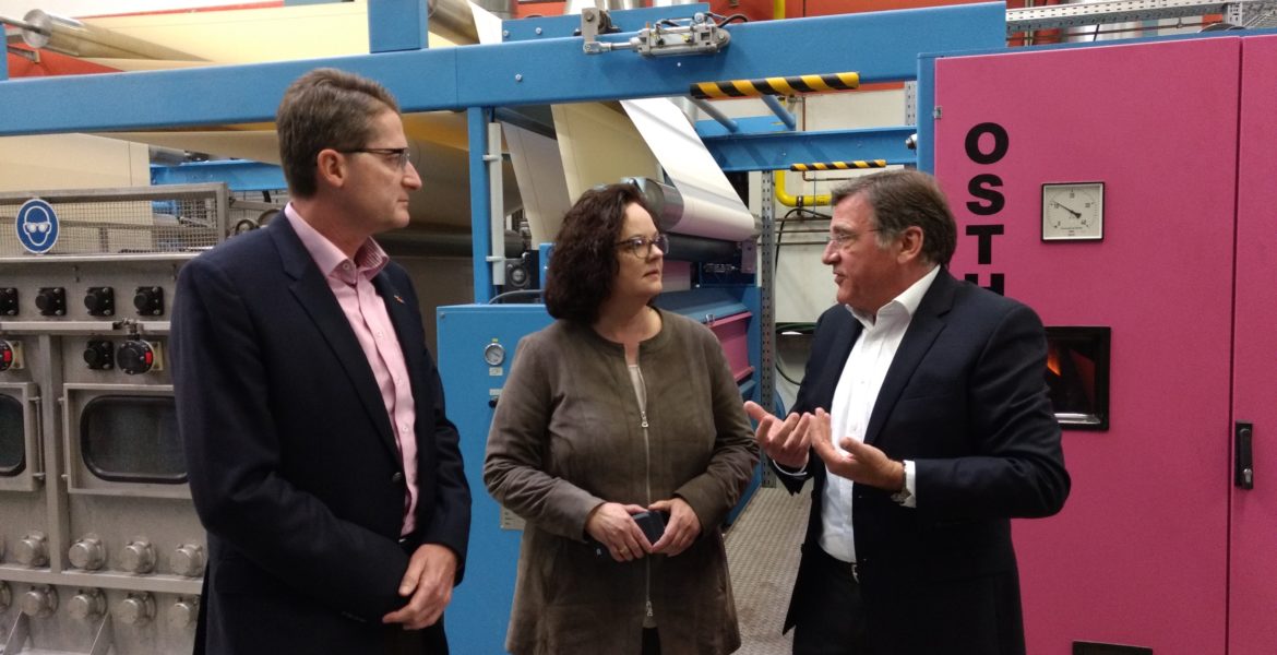 Entbürokratisierung würde Unternehmen am besten helfen – CDU-Landtagskandidatin Andrea Stullich besuchte Textilunternehmen Kettelhack