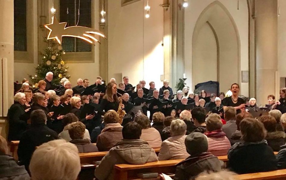 Wunderbarer Abschluss der Weihnachtstage: das festliche Konzert der beiden Kirchenchöre aus Mesum und Hauenhorst mit Musik von „Tochter Zion“ bis „Can You Feel The Love Tonight“.