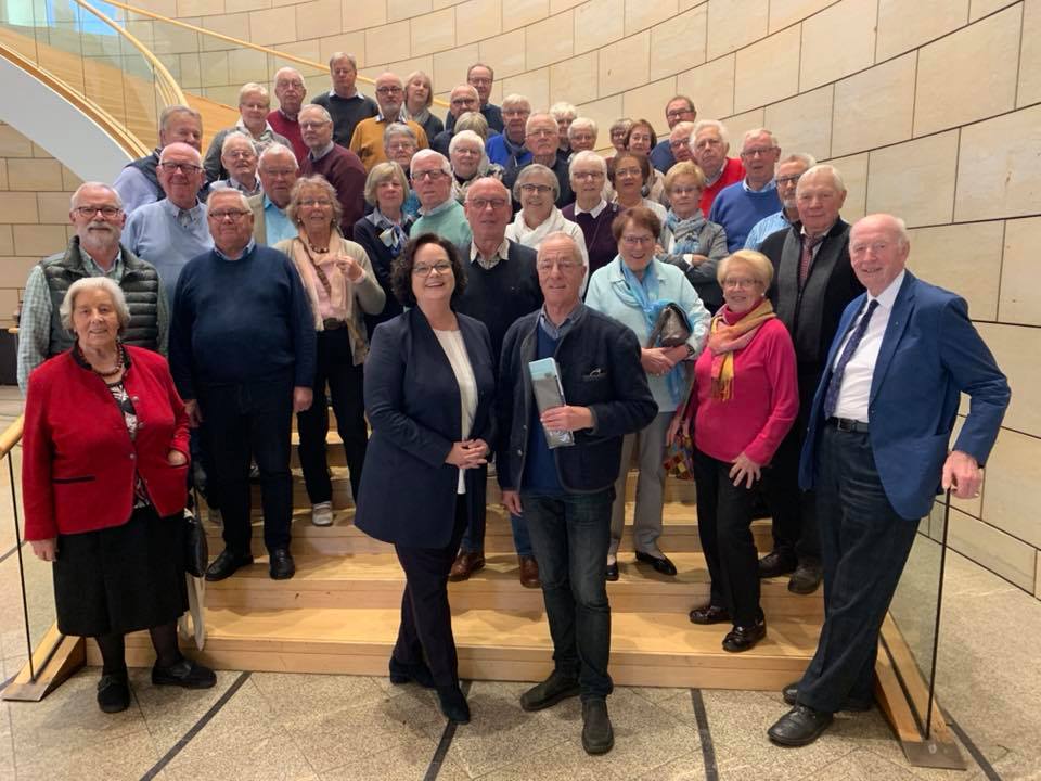 Besuchergruppe der Senioren Union Emsdetten zu Gast im Düsseldorfer Landtag