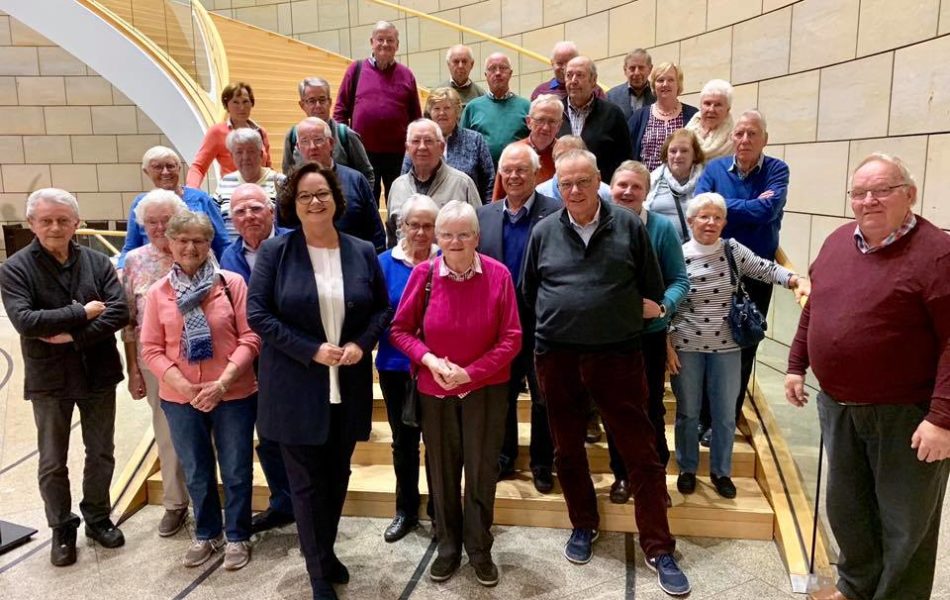 Besuch von der Senioren Union Saerbeck zu Gast im NRW-Landtag