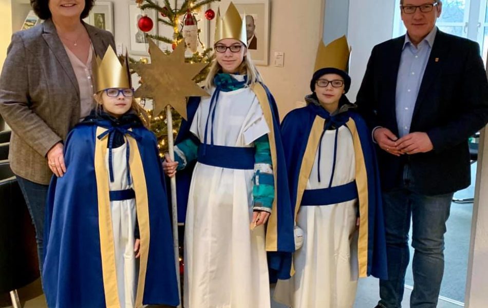 Besuch der Sternsinger im Steinfurter Kreishaus