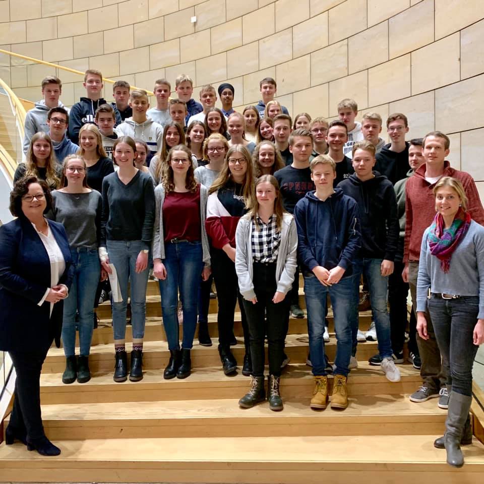 Besuchergruppe EF des Gymnasiums Ochtrup zu Gast im Landtag in Düsseldorf