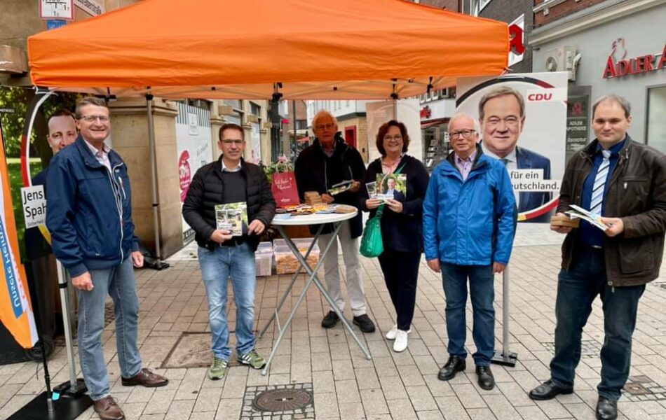 Infostand der CDU Rheine in der Fußgängerzone